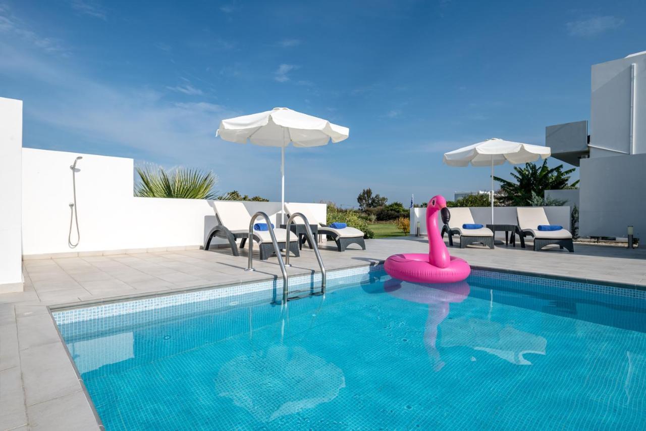 Asteria Pearl Villa 2 With Rooftop Jacuzzi Tigkaki  Exterior photo
