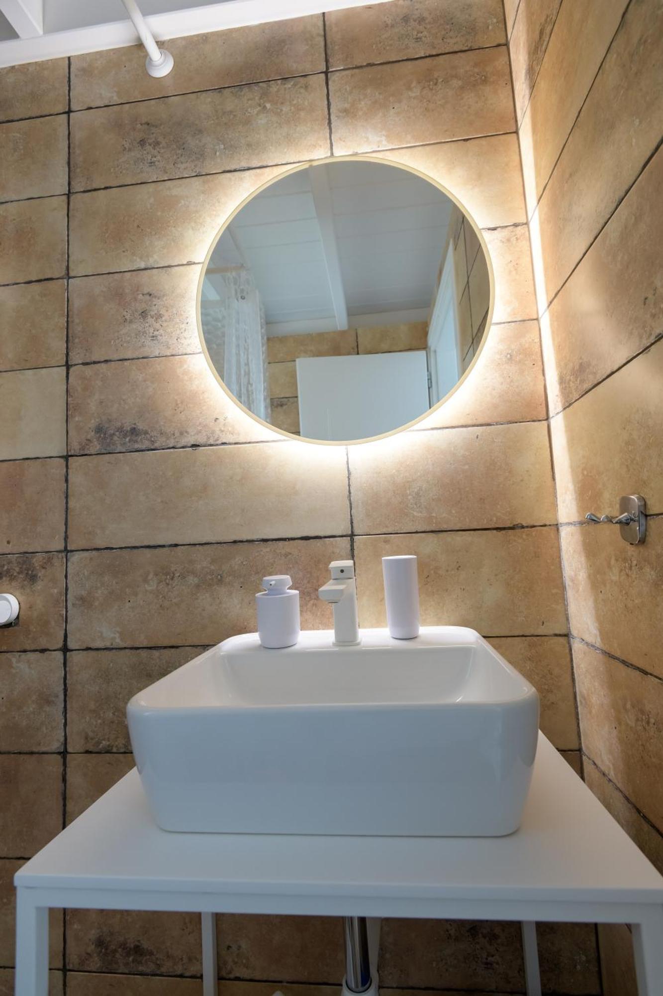 Asteria Pearl Villa 2 With Rooftop Jacuzzi Tigkaki  Exterior photo